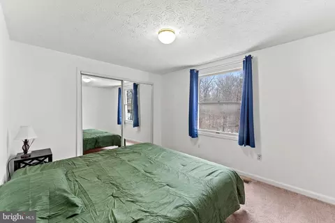 Bedroom - 13 Ivywood Ct, Silver Spring, MD 20904 photo 2 of 10