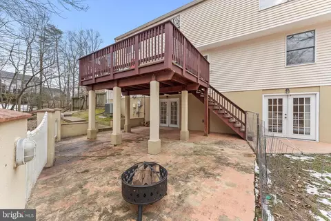 Exterior - 13 Ivywood Ct, Silver Spring, MD 20904 photo 13 of 17