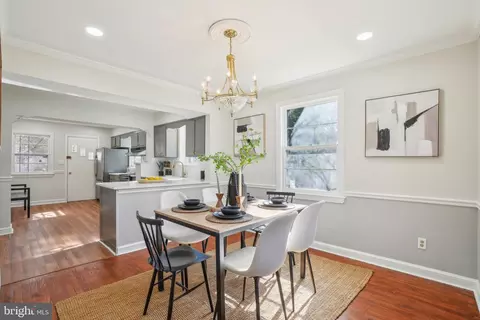 10109 Tenbrook Dr, Silver Spring, MD 20901 photo 8