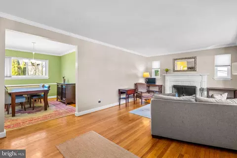 Living - 2313 Homestead Dr, Silver Spring, MD 20902 photo 6 of 6