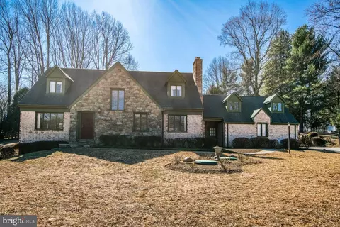 1317 Patuxent Dr, Ashton, MD 20861