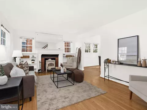 522 Dartmouth Ave, Silver Spring, MD 20910 photo 3