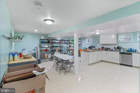607 Valley Brook Dr, Silver Spring, MD 20904 photo 47