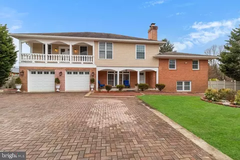607 Valley Brook Dr, Silver Spring, MD 20904