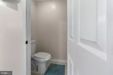 607 Valley Brook Dr, Silver Spring, MD 20904 photo 38