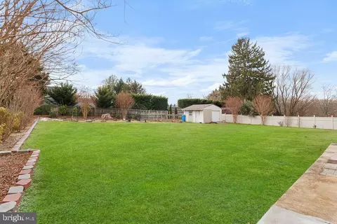 607 Valley Brook Dr, Silver Spring, MD 20904 photo 60