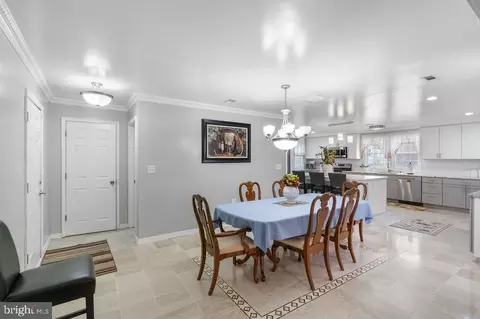 607 Valley Brook Dr, Silver Spring, MD 20904 photo 6