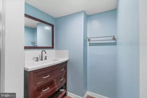607 Valley Brook Dr, Silver Spring, MD 20904 photo 56