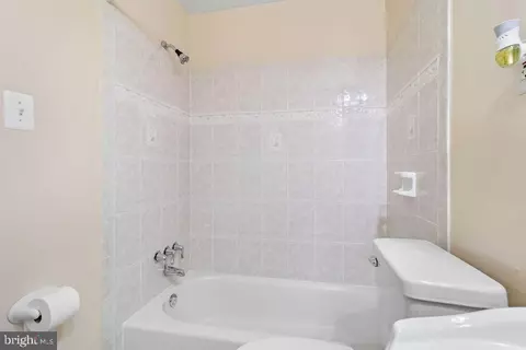 607 Valley Brook Dr, Silver Spring, MD 20904 photo 25