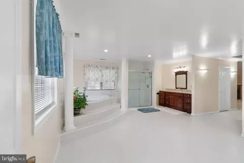 607 Valley Brook Dr, Silver Spring, MD 20904 photo 33