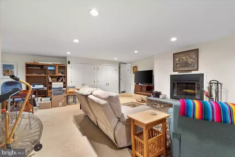 130 Hilltop Rd, Silver Spring, MD 20910 photo 40