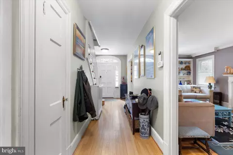 130 Hilltop Rd, Silver Spring, MD 20910 photo 9