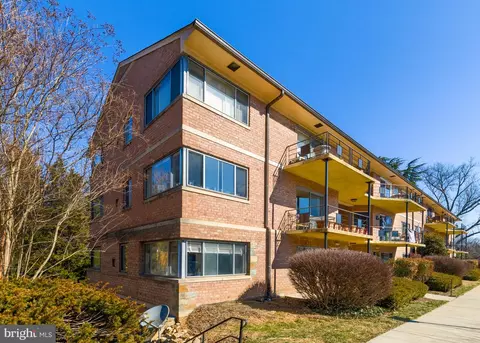5003 Sentinel Dr #23, Bethesda, MD 20816