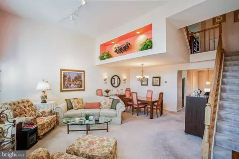 32 Dawn View Ct, Silver Spring, MD 20904 photo 9