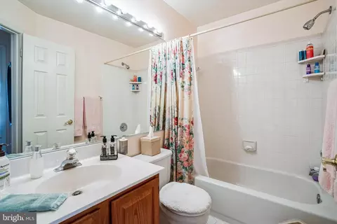 32 Dawn View Ct, Silver Spring, MD 20904 photo 22