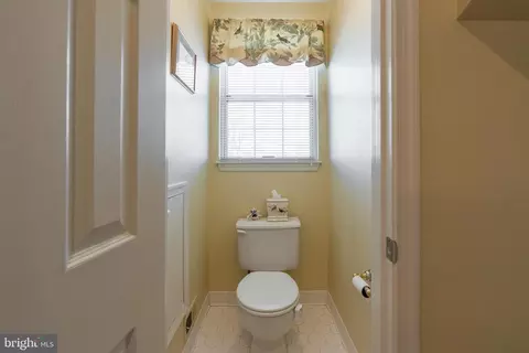 32 Dawn View Ct, Silver Spring, MD 20904 photo 19