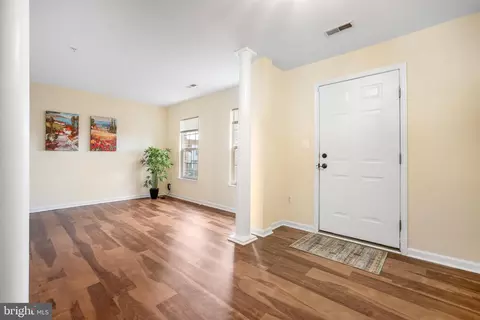 9427 Fields Rd, Gaithersburg, MD 20878 photo 2