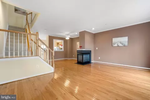 9427 Fields Rd, Gaithersburg, MD 20878 photo 7