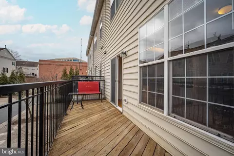 9427 Fields Rd, Gaithersburg, MD 20878 photo 11