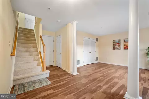 9427 Fields Rd, Gaithersburg, MD 20878 photo 4