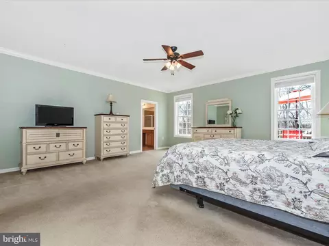 Bedroom - 20210 Bupp Rd, Poolesville, MD 20837 photo 3 of 6