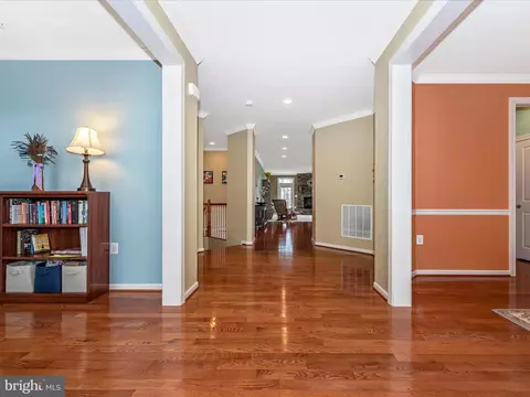 Entry Way - 20210 Bupp Rd, Poolesville, MD 20837 photo 1 of 2
