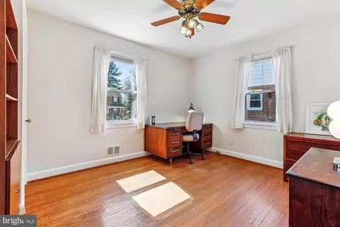1711 Cody Dr, Silver Spring, MD 20902 photo 27