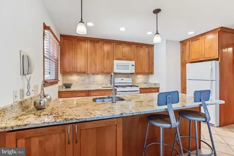 1711 Cody Dr, Silver Spring, MD 20902 photo 14