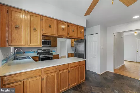 12417 Olivewood Pl, Silver Spring, MD 20904 photo 17