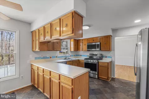 12417 Olivewood Pl, Silver Spring, MD 20904 photo 15