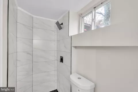 Bath - 11901 Dalewood Dr, Silver Spring, MD 20902 photo 2 of 3