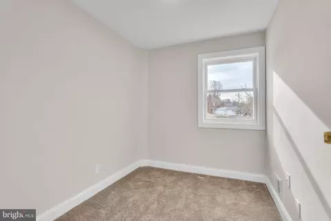 Bedroom - 11901 Dalewood Dr, Silver Spring, MD 20902 photo 1 of 3