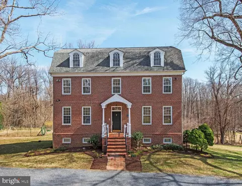 9 North St, Brookeville, MD 20833
