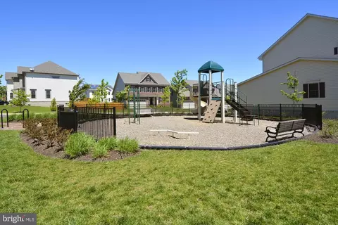 Exterior - 13716 Night Sky Dr, Silver Spring, MD 20906 photo 14 of 14
