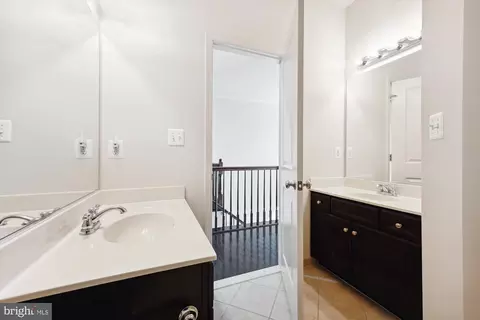 Entry Way - 13716 Night Sky Dr, Silver Spring, MD 20906 photo 15 of 20