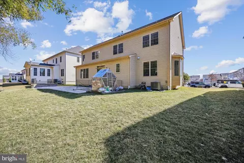 Exterior - 13716 Night Sky Dr, Silver Spring, MD 20906 photo 6 of 14