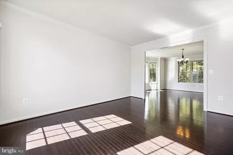 Living - 13716 Night Sky Dr, Silver Spring, MD 20906 photo 3 of 8