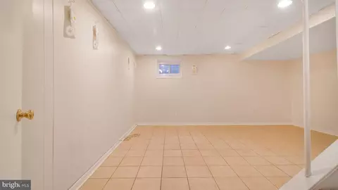 Other - 2303 Chilham Pl, Potomac, MD 20854 photo 13 of 23