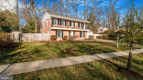 2303 Chilham Pl, Potomac, MD 20854