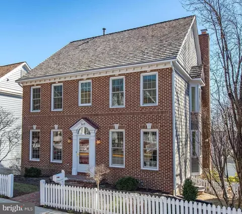 605 Kent Oaks Way, Gaithersburg, MD 20878