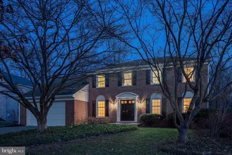 1840 Greenplace Ter, Rockville, MD 20850