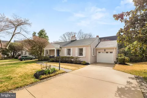 4708 Falstone Ave, Chevy Chase, MD 20815
