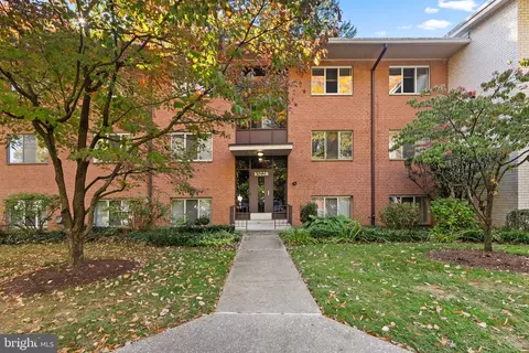 10228 Rockville Pike #402, North Bethesda, MD 20852
