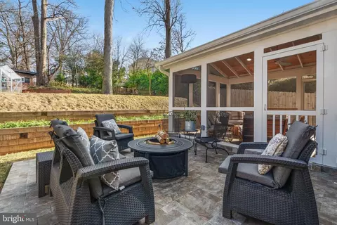 314 Williamsburg Dr, Silver Spring, MD 20901 photo 35