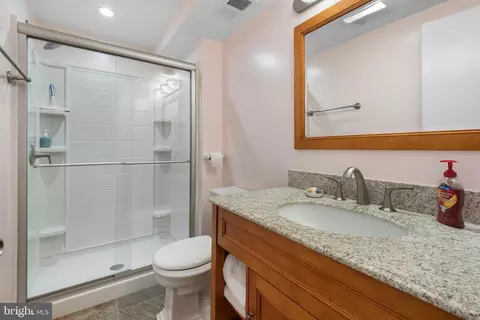 Bath - 9112 Walden Rd, Silver Spring, MD 20901 photo 2 of 2