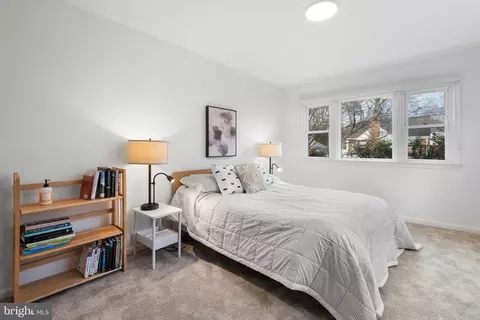 Bedroom - 9112 Walden Rd, Silver Spring, MD 20901 photo 1 of 8