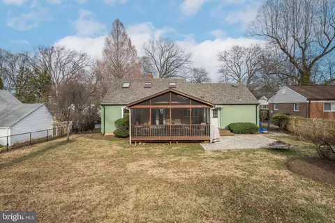 Exterior - 9112 Walden Rd, Silver Spring, MD 20901 photo 10 of 10