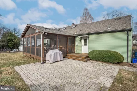 Exterior - 9112 Walden Rd, Silver Spring, MD 20901 photo 9 of 10