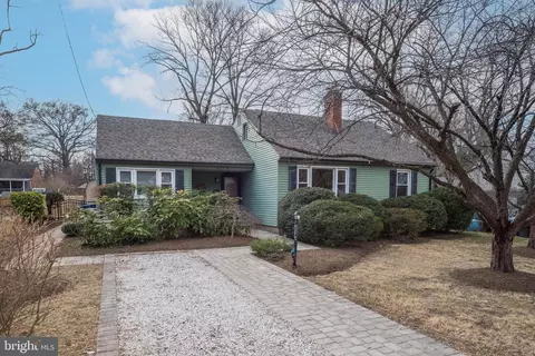 Exterior - 9112 Walden Rd, Silver Spring, MD 20901 photo 2 of 10