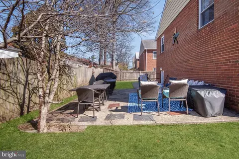 Exterior - 10110 Brunett Ave, Silver Spring, MD 20901 photo 2 of 9
